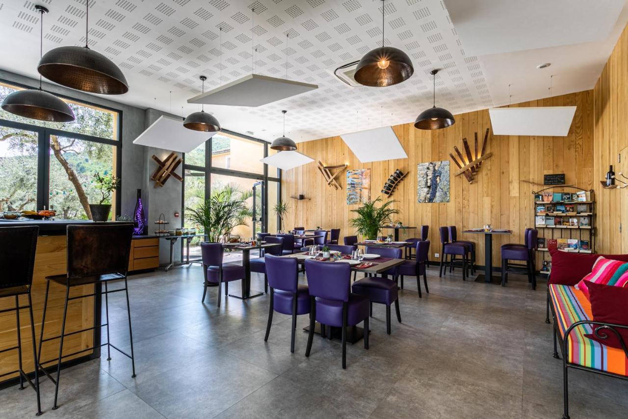 Clos Saint-Michel Resort & Spa Malaucene Bagian luar foto