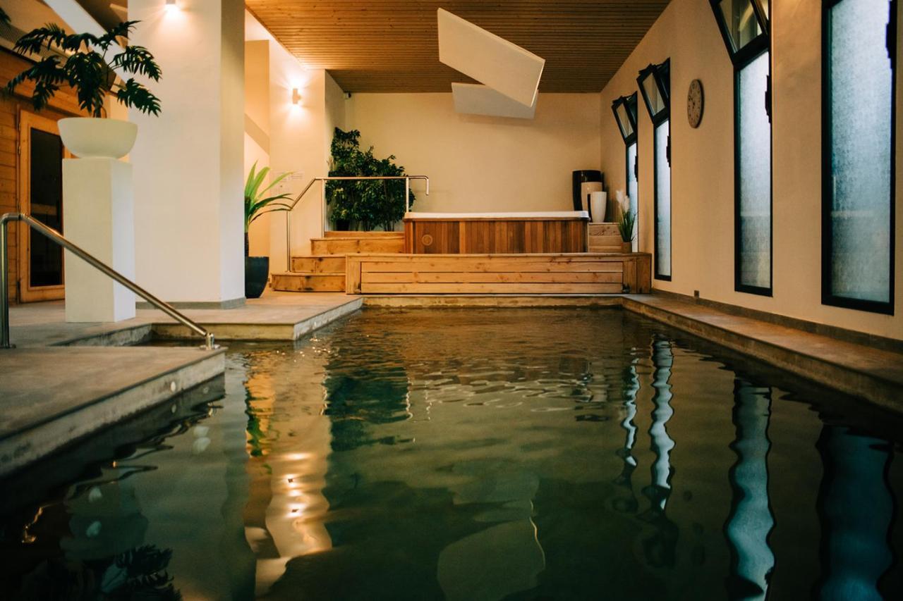 Clos Saint-Michel Resort & Spa Malaucene Bagian luar foto