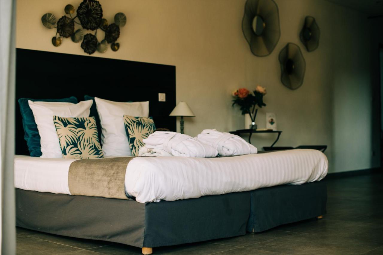 Clos Saint-Michel Resort & Spa Malaucene Bagian luar foto